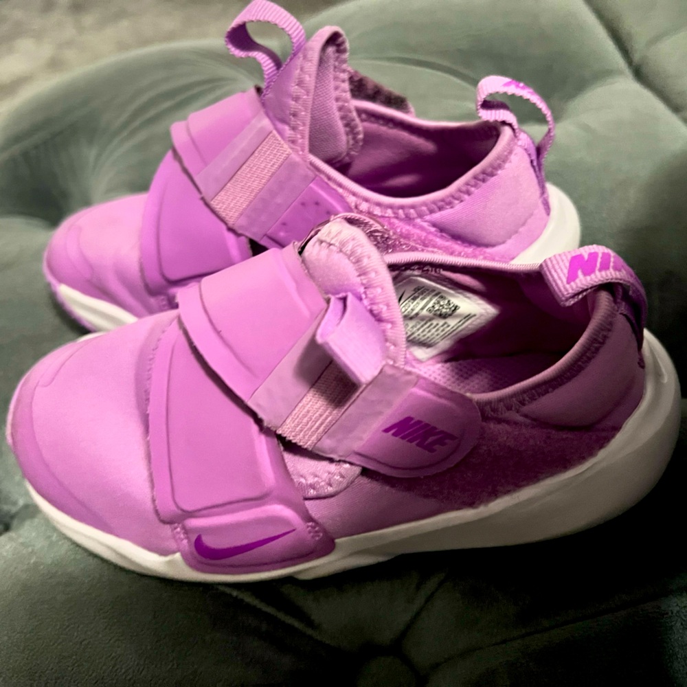 Nike Toddler 11c